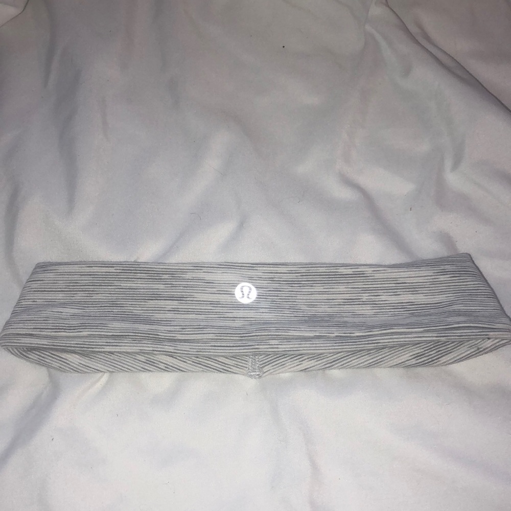White lulu head band